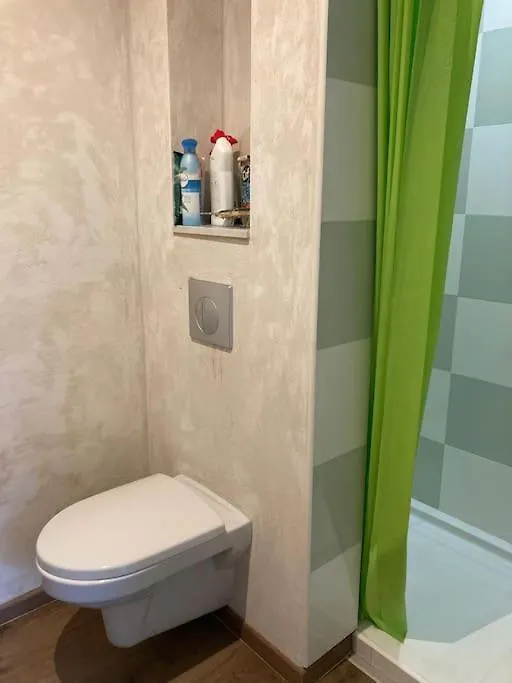 Apartment Chambre Independante Dans Jardin Cachan