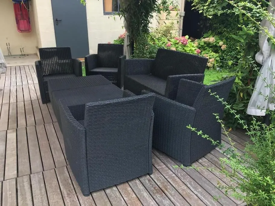 Apartment Chambre Independante Dans Jardin Cachan France